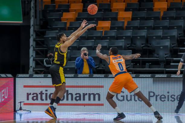 球场内震撼 球场内震撼